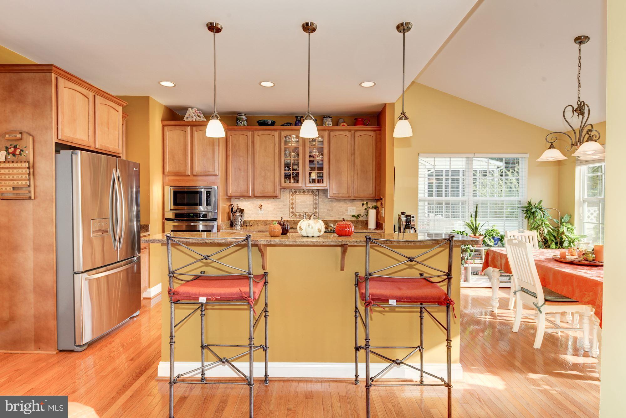 VILLAS AT SEVERNA PARK - Residential Lease