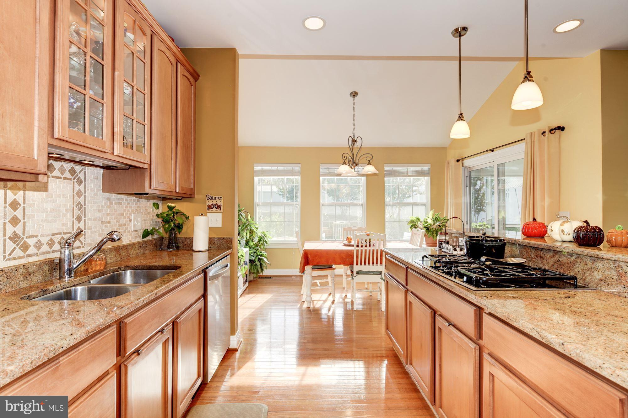 VILLAS AT SEVERNA PARK - Residential Lease