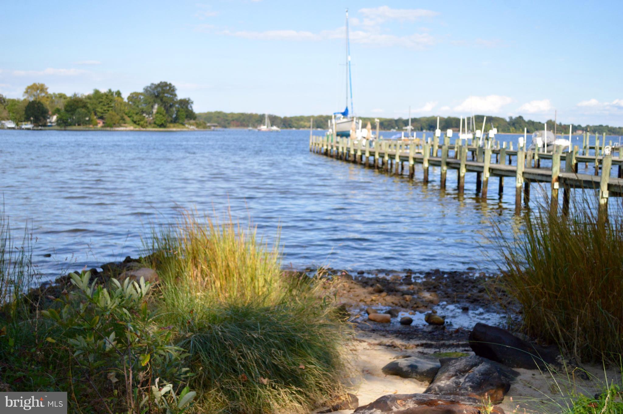 VILLAS AT SEVERNA PARK - Residential Lease