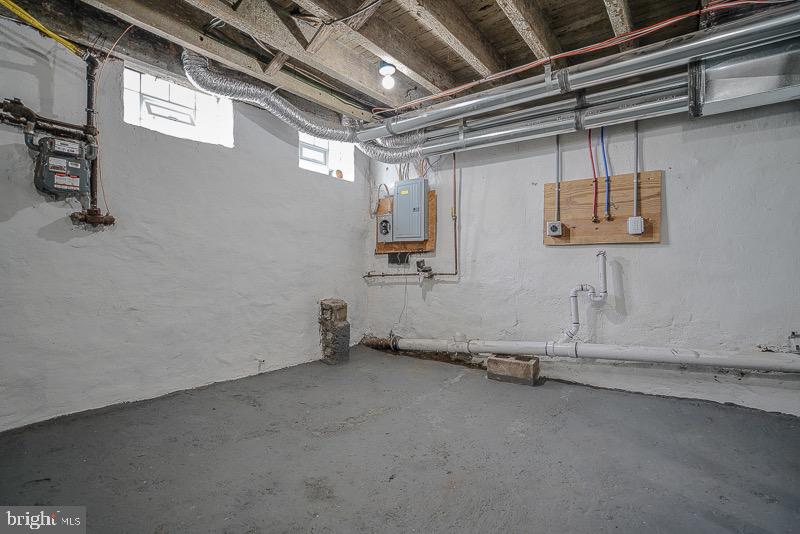 WEST PASSYUNK - Residential