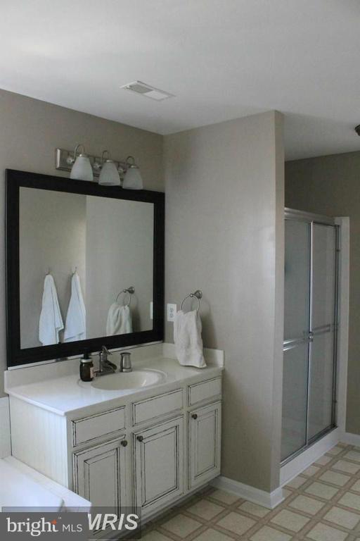 GREENBRIER - Residential