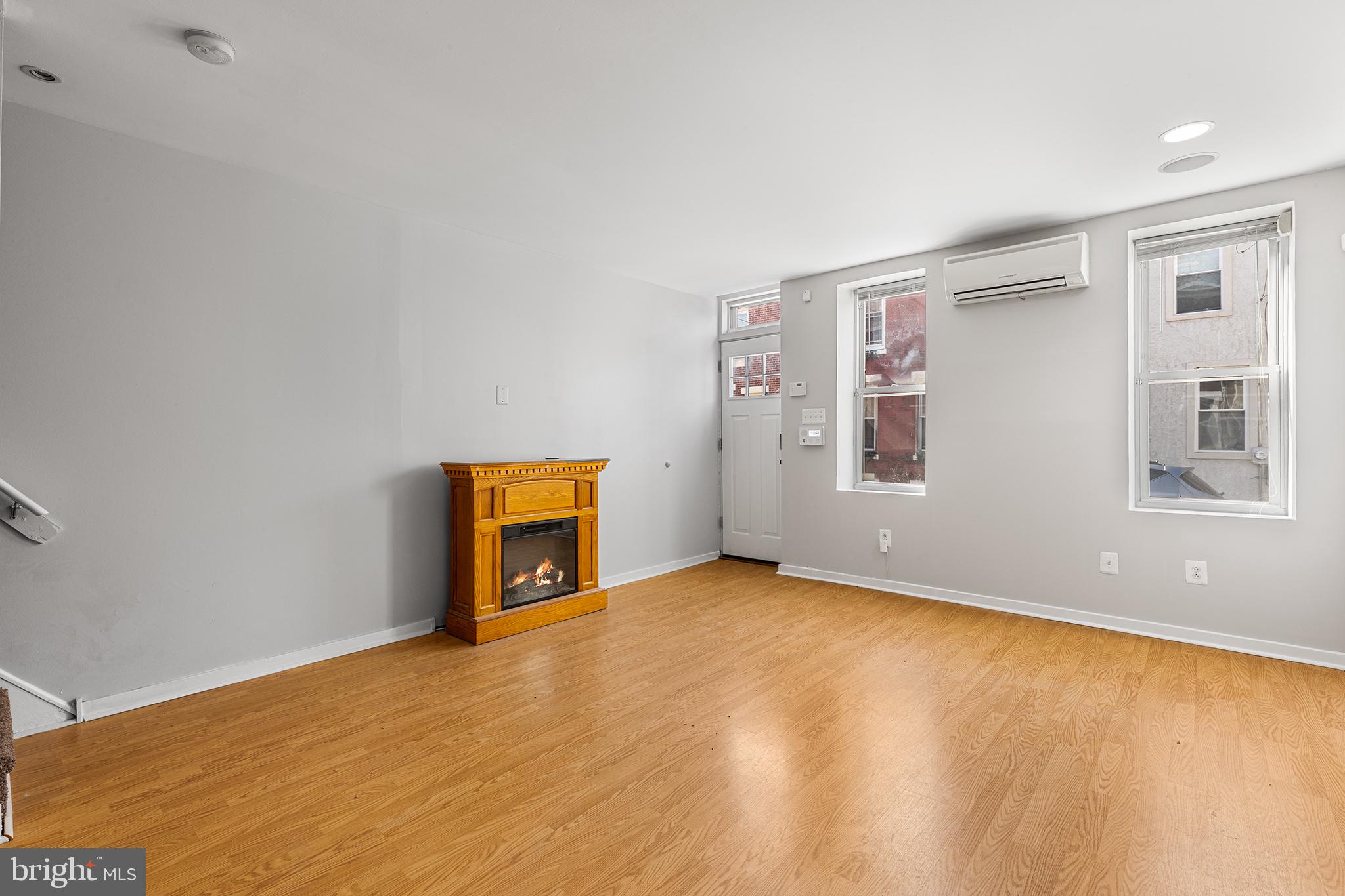 NEWBOLD - Residential Lease