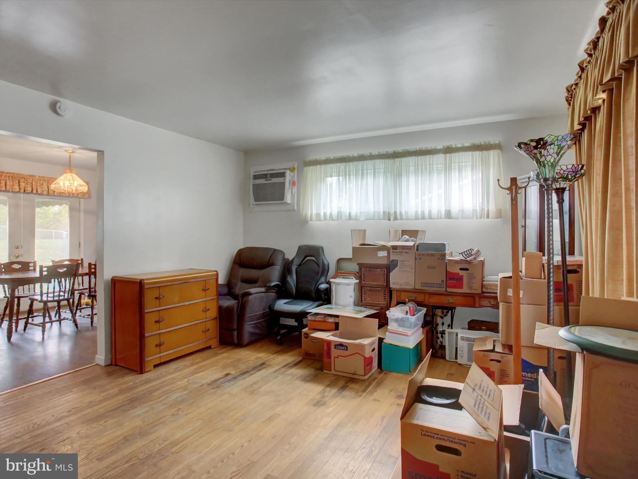 CHAMBERSBURG - Residential