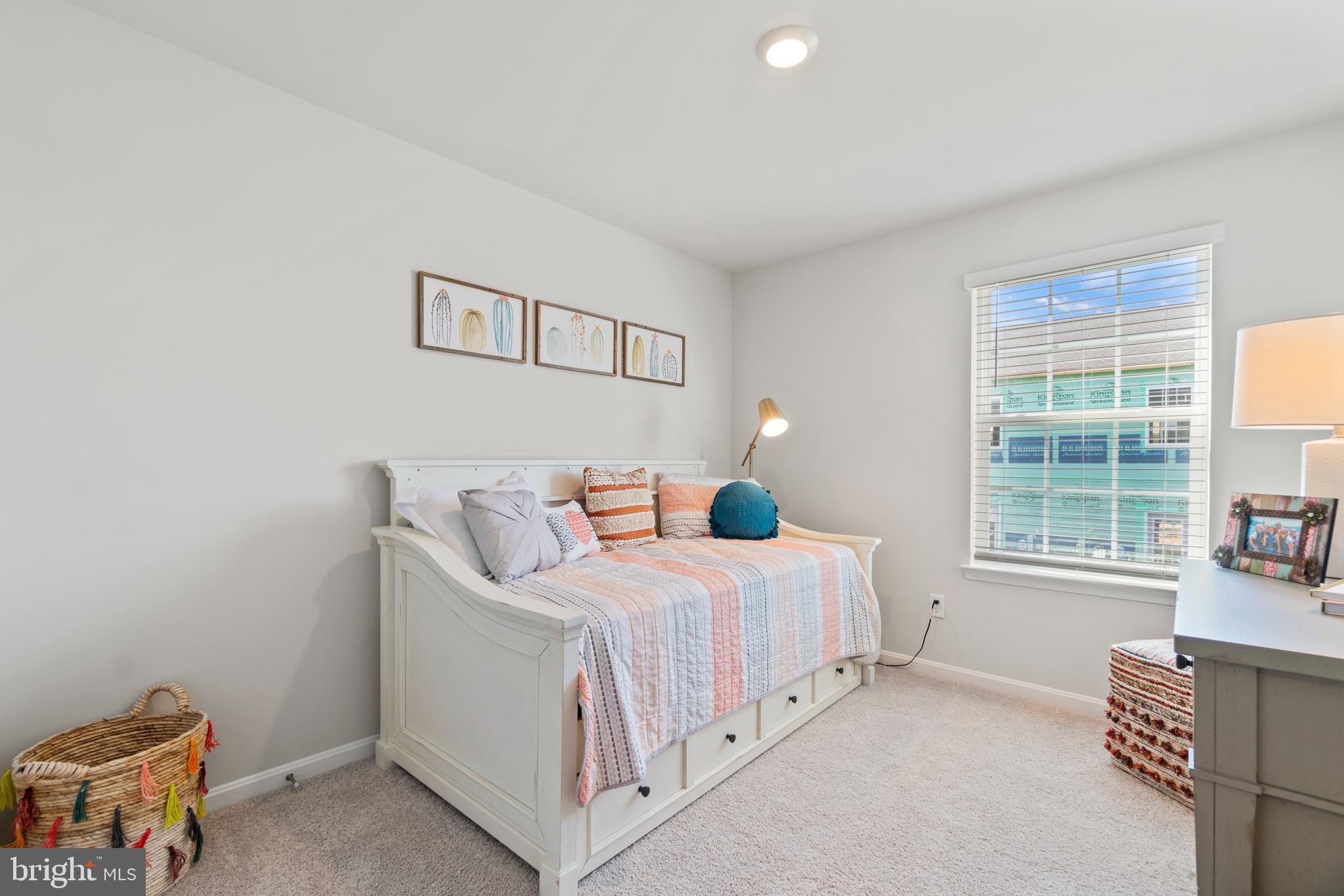 VALLEY VIEW - Residential