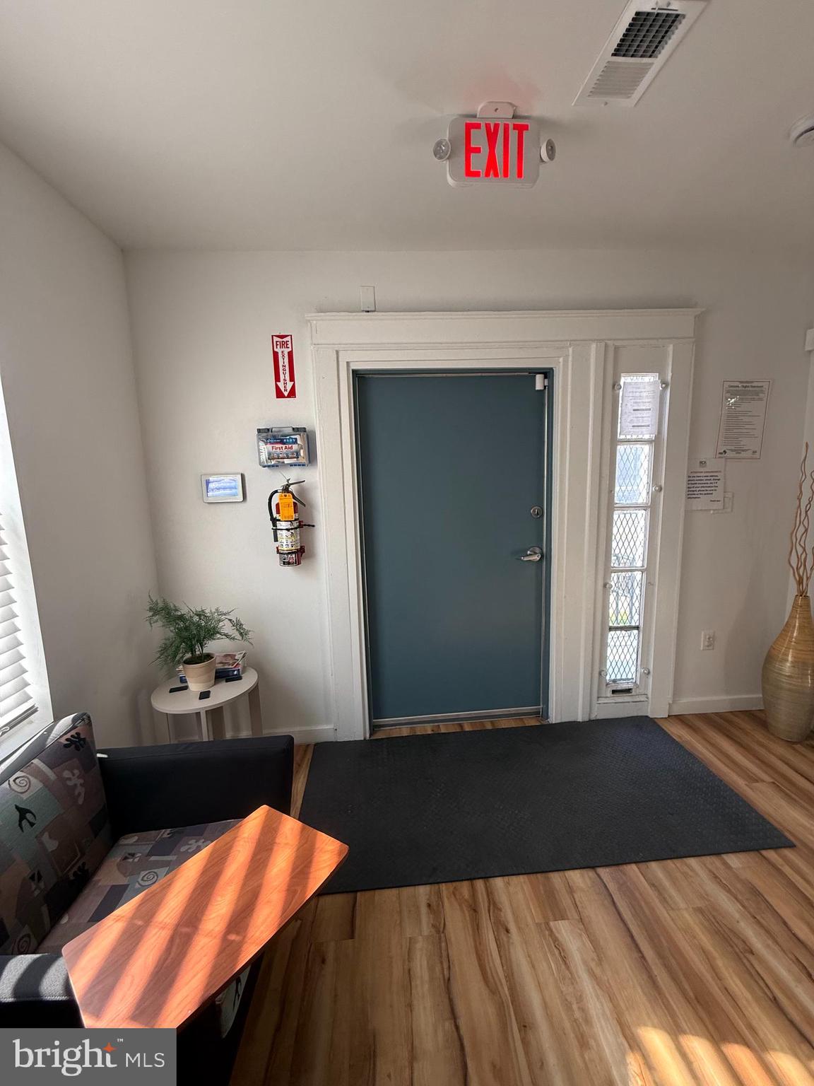 1809 RHODE ISLAND AVENUE NE