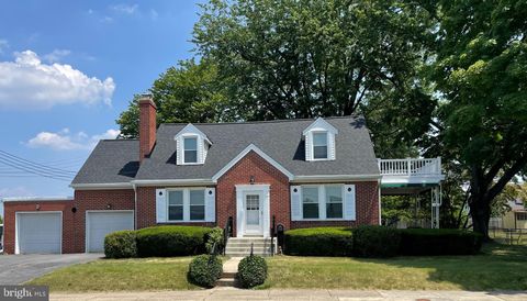 2 CATOCTIN AVENUE FREDERICK MD 21701