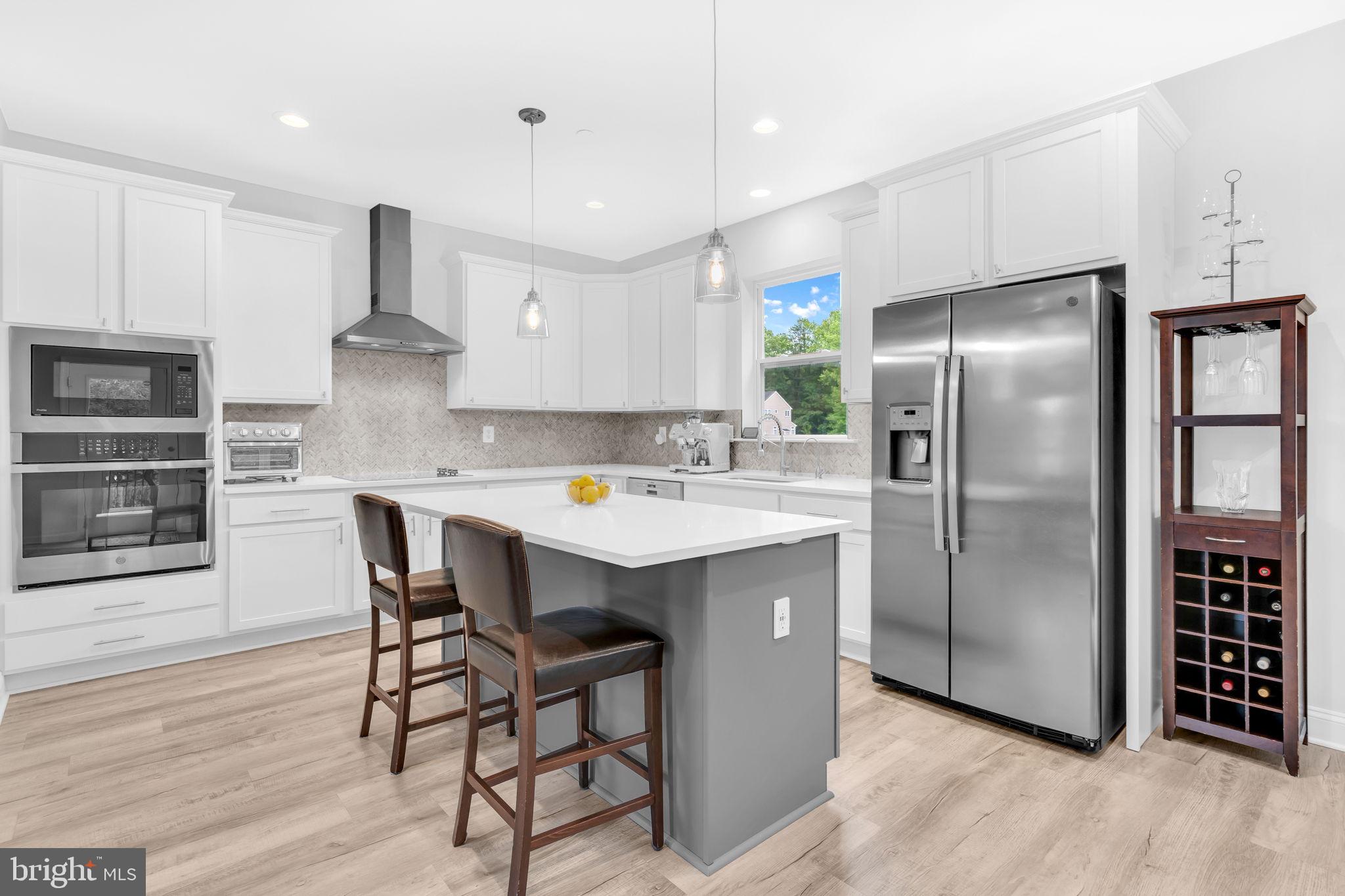 15623 AQUILA COURT