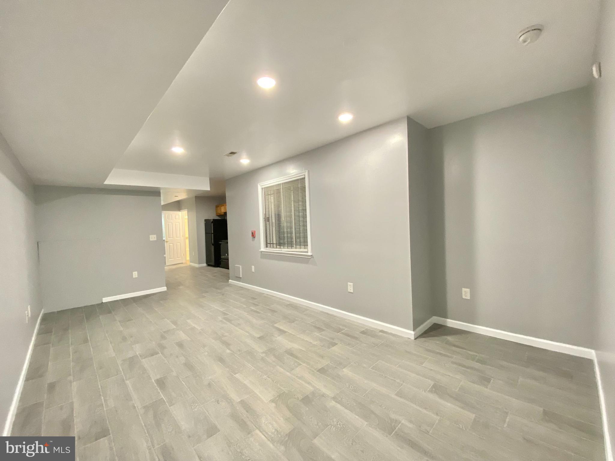 PHILADELPHIA (NORTH) - Residential Lease