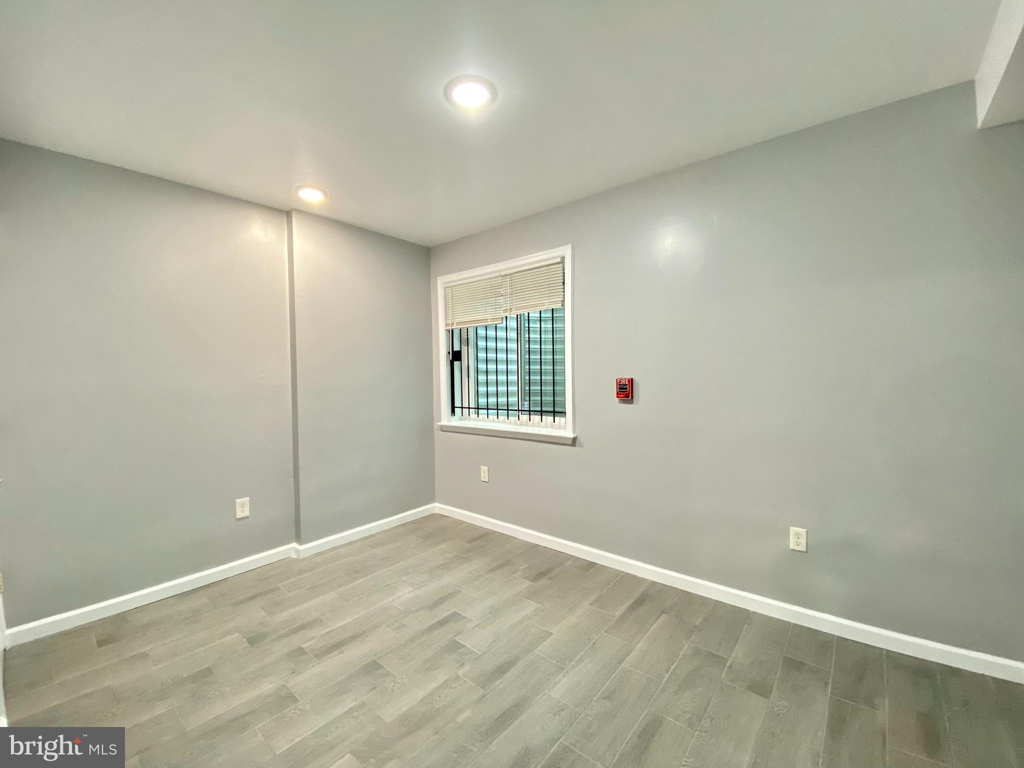 PHILADELPHIA (NORTH) - Residential Lease