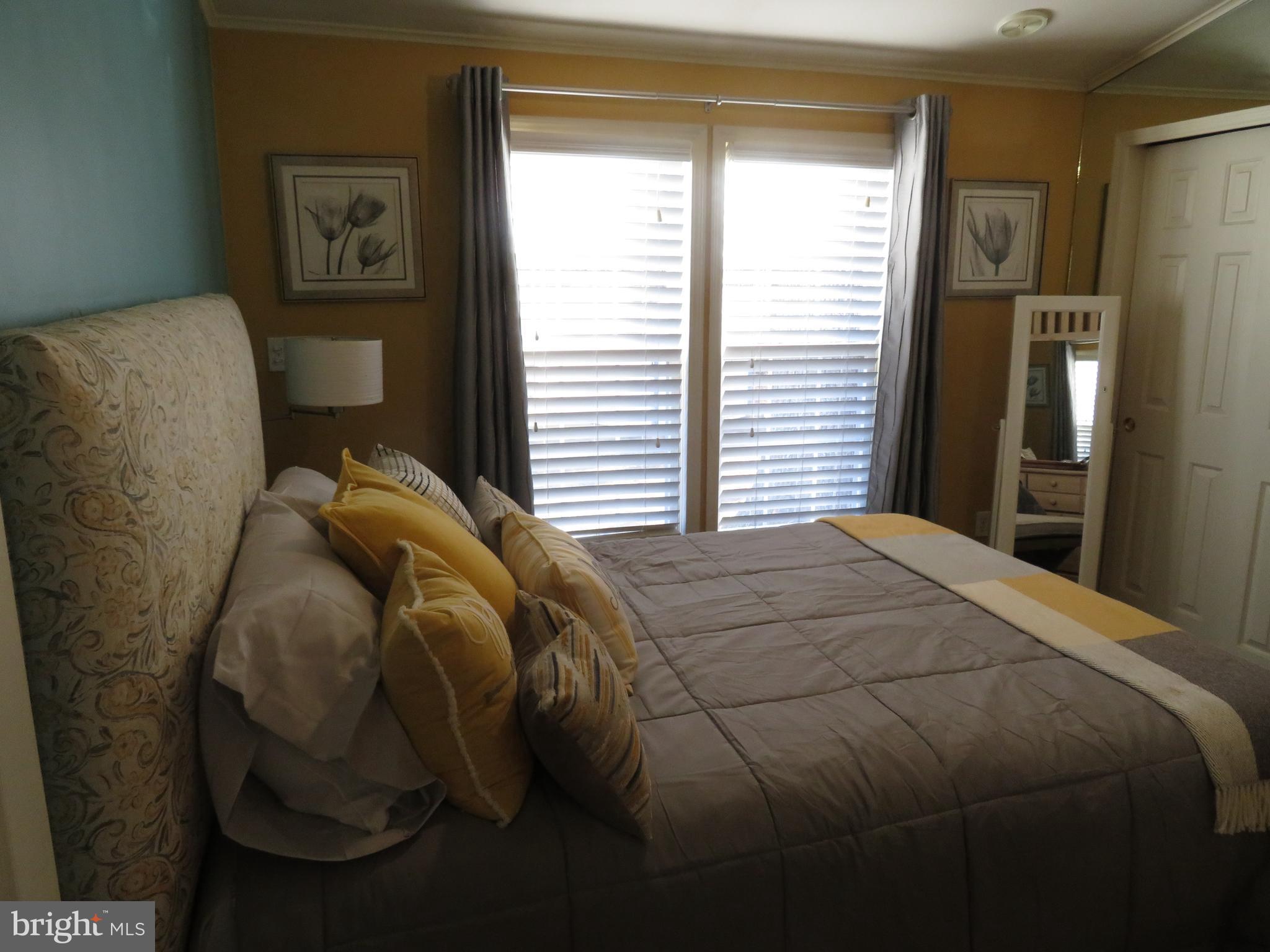 WHITE HORSE PARK I - Residential