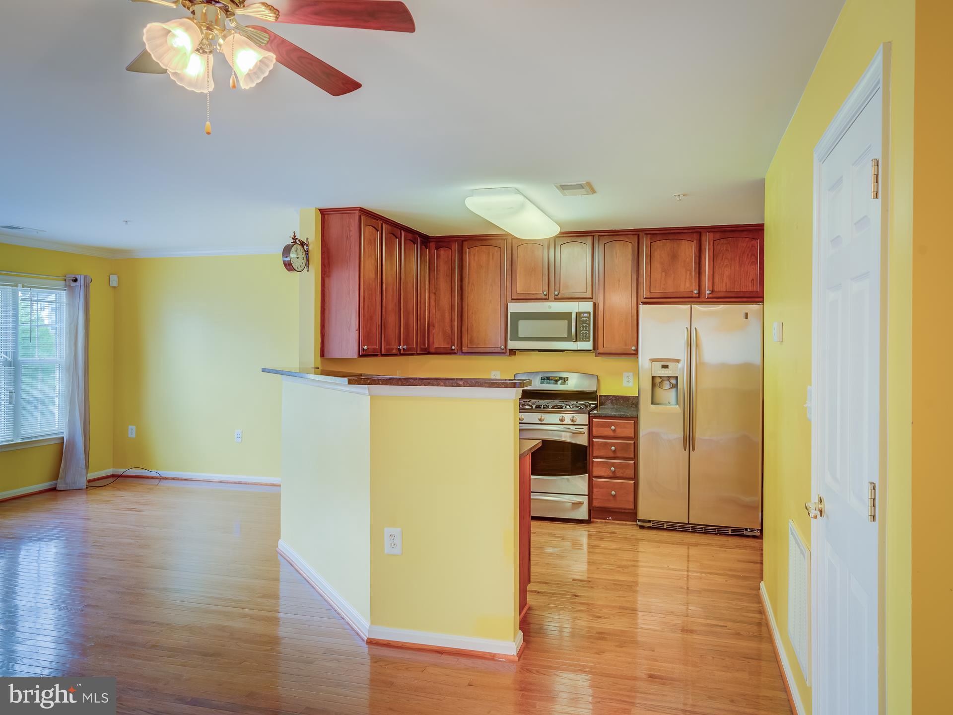 RIVER OAKS - Residential