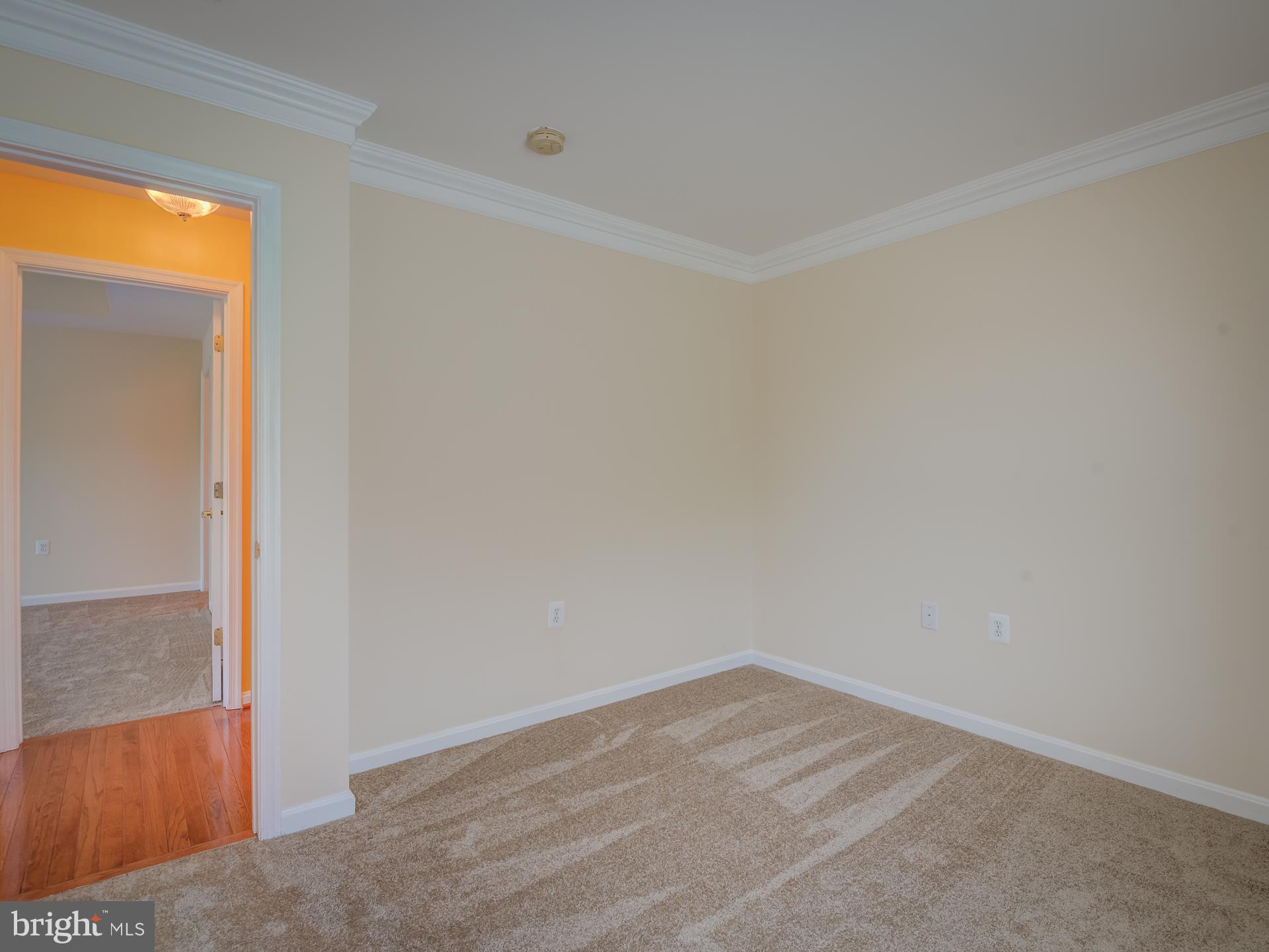 RIVER OAKS - Residential