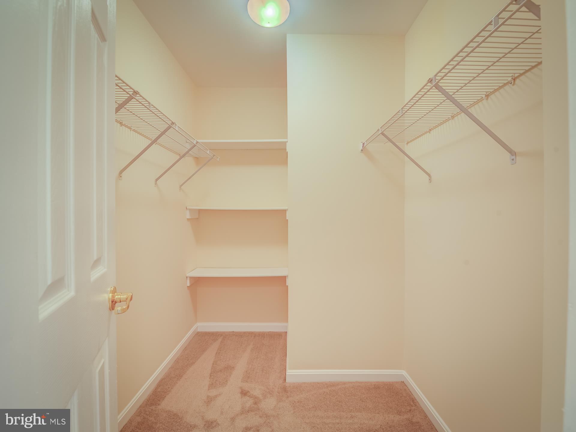 RIVER OAKS - Residential