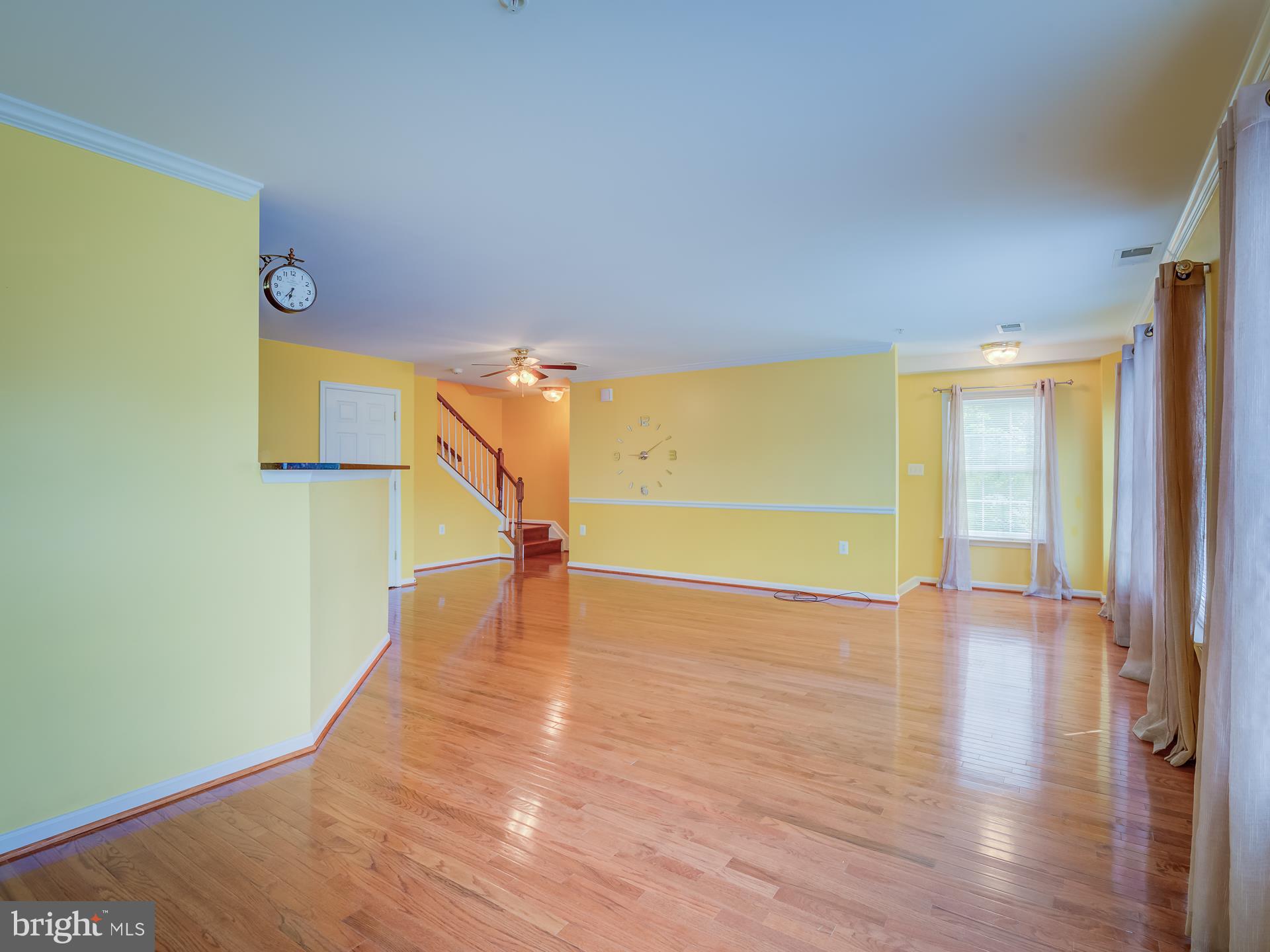 RIVER OAKS - Residential