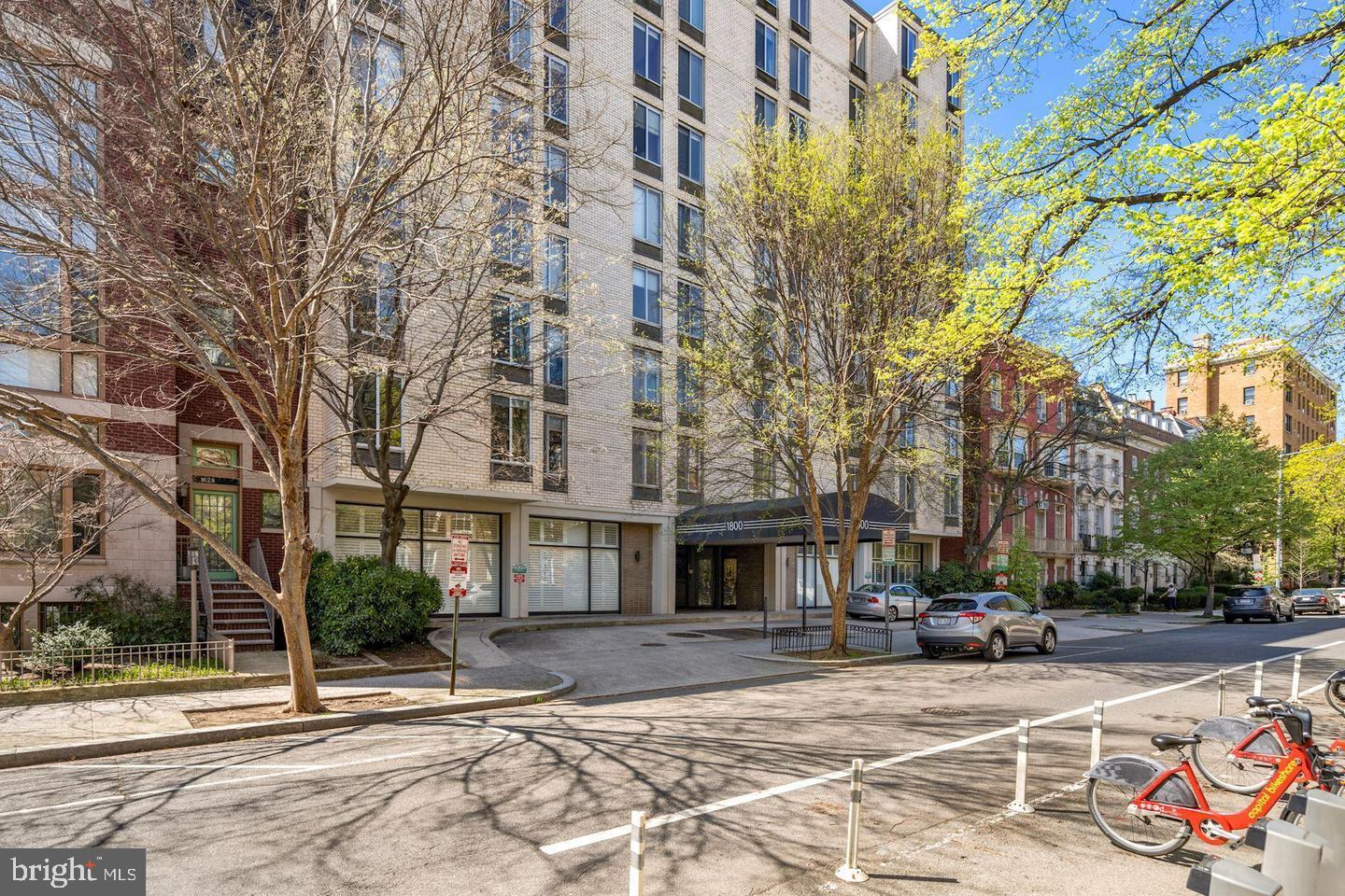 1800 R STREET NW 205