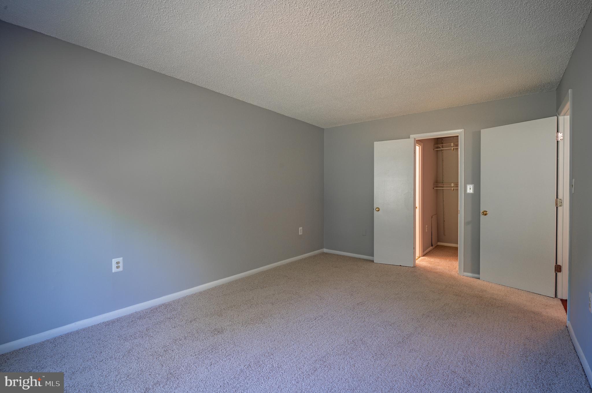 SWANN HILL CONDOMINIUMS - Residential