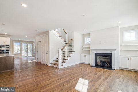 listing image 58