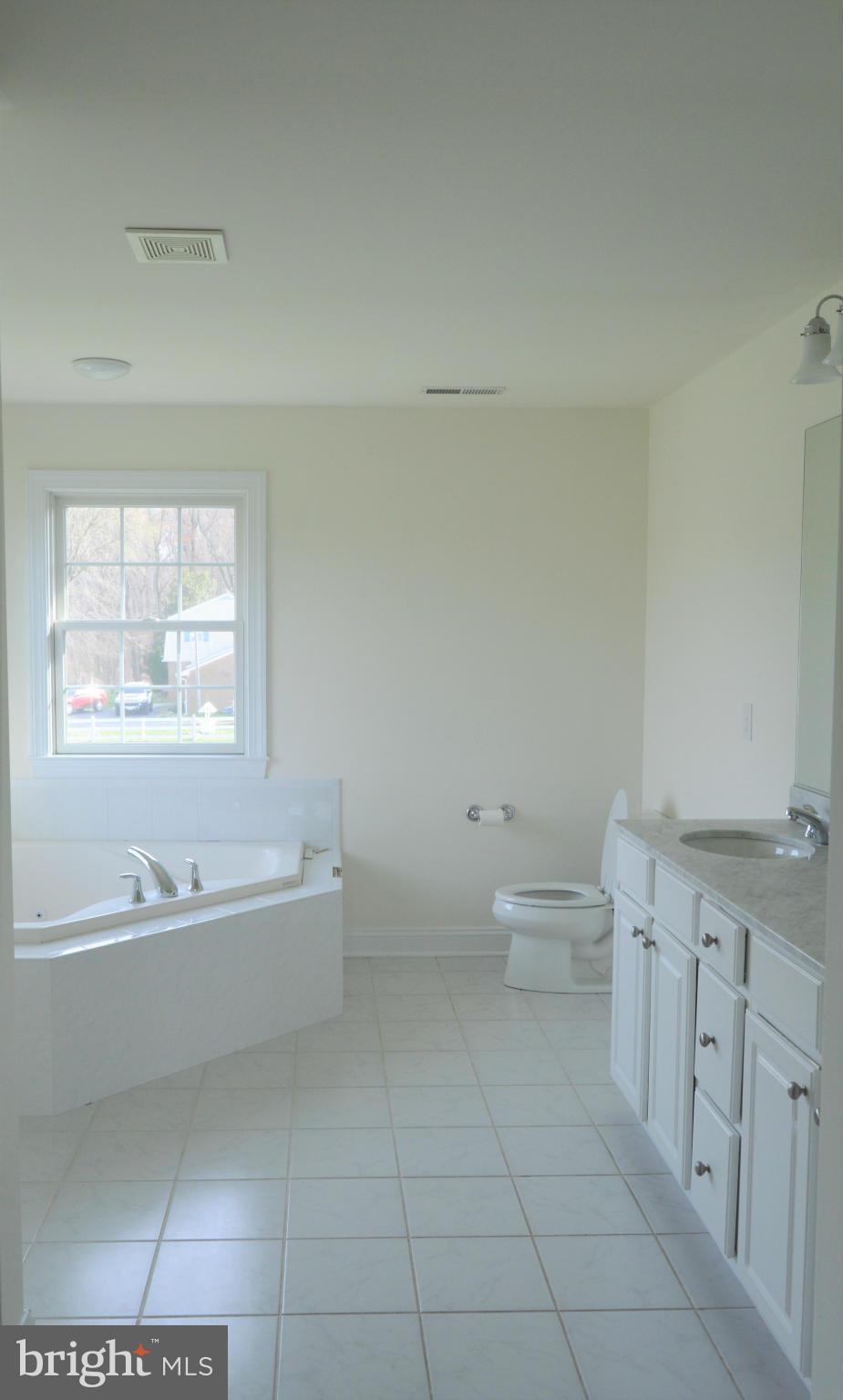 HUNTERS RIDGE - Residential Lease