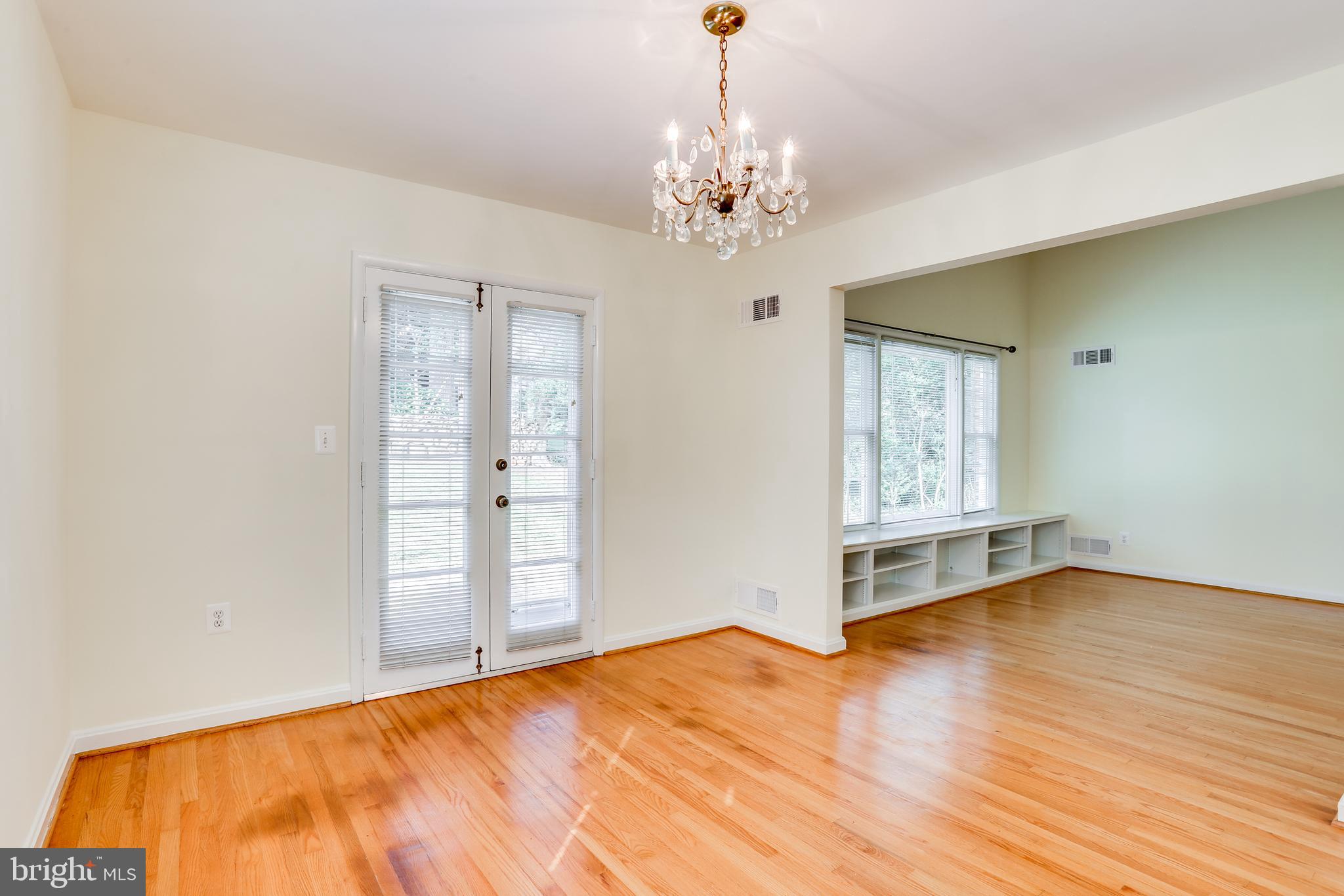 PINEVIEW - Residential Lease