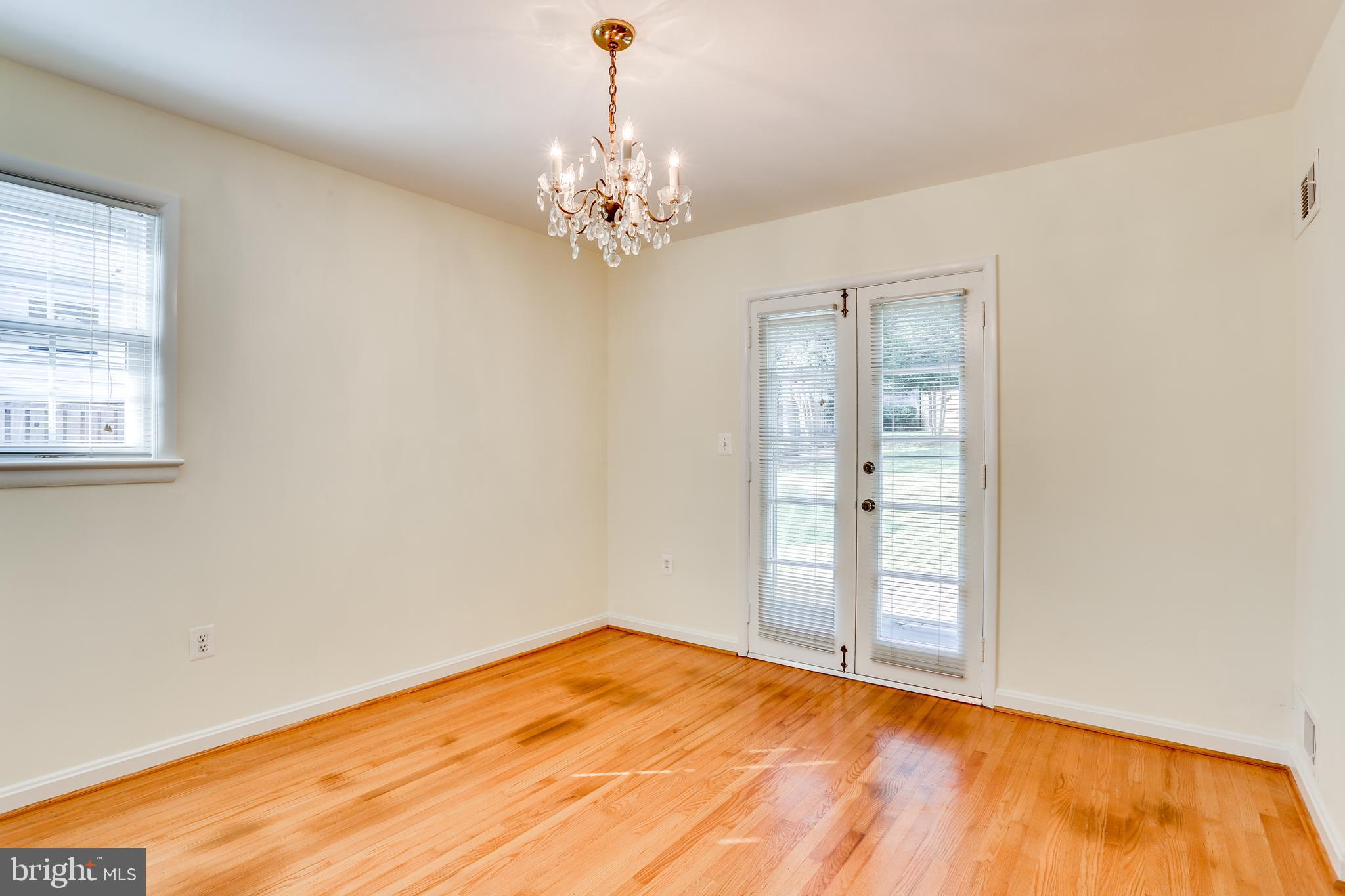 PINEVIEW - Residential Lease