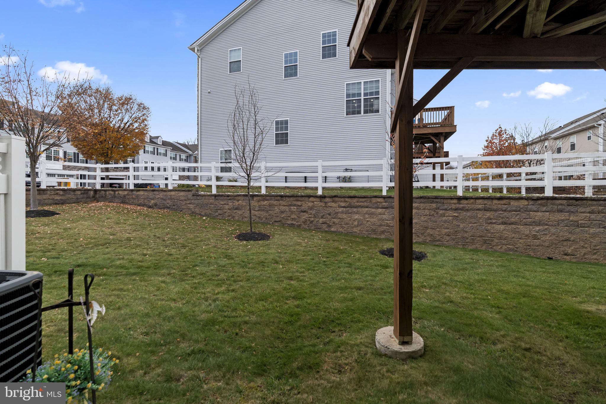 BIG OAK CROSSING - Residential