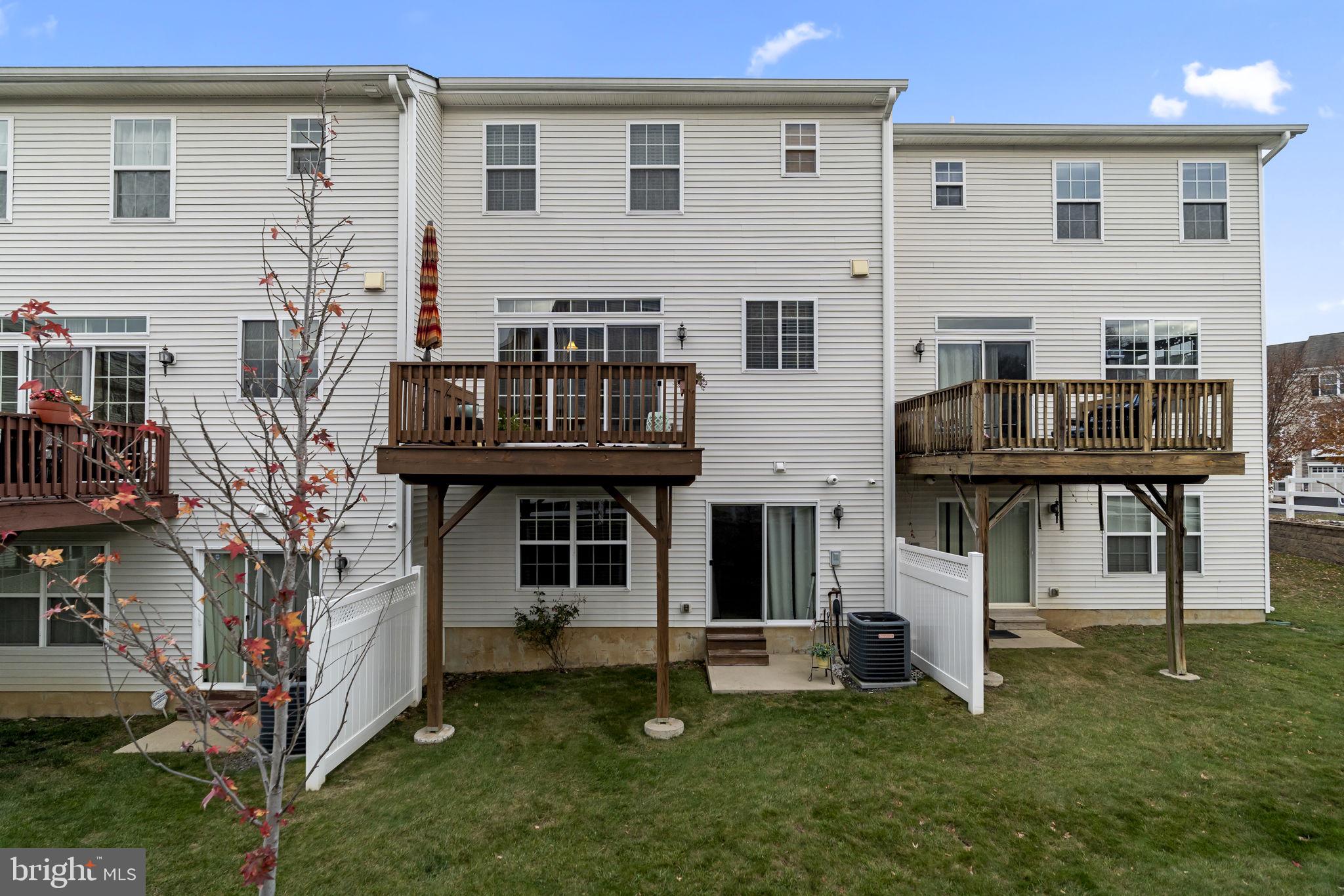 BIG OAK CROSSING - Residential