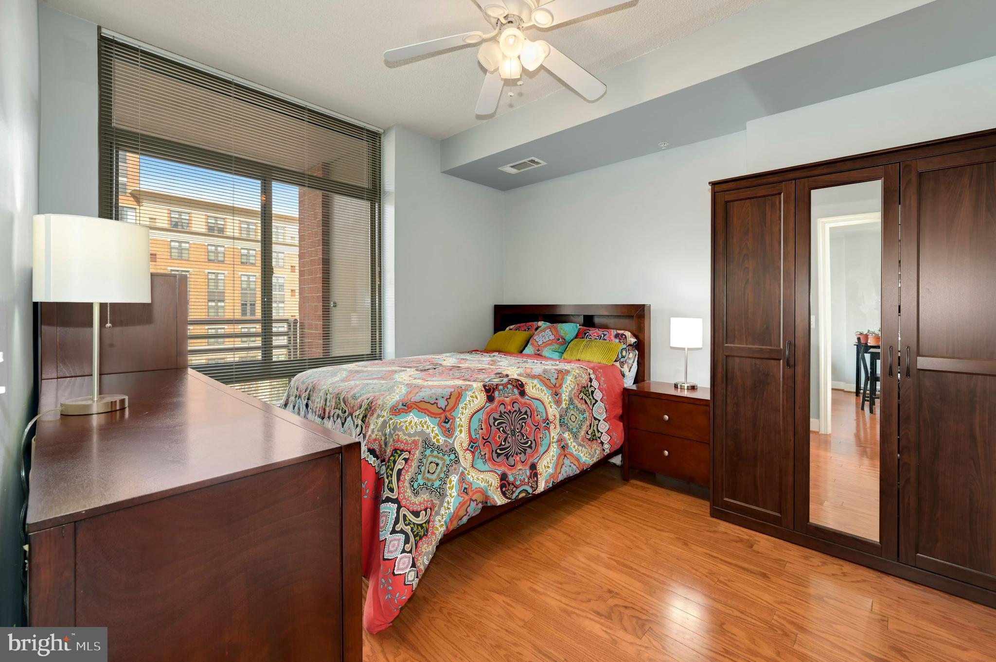 ECLIPSE ON CENTER PARK - Residential