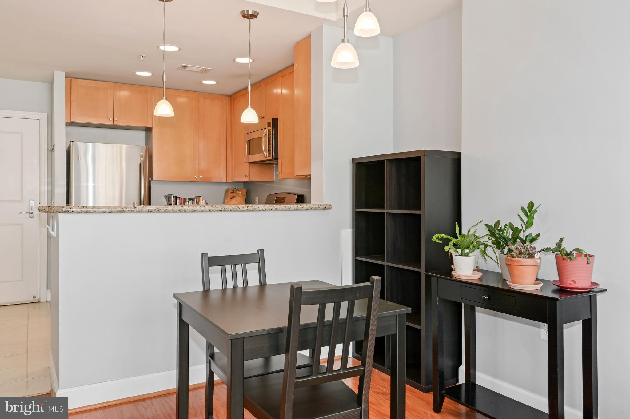 ECLIPSE ON CENTER PARK - Residential