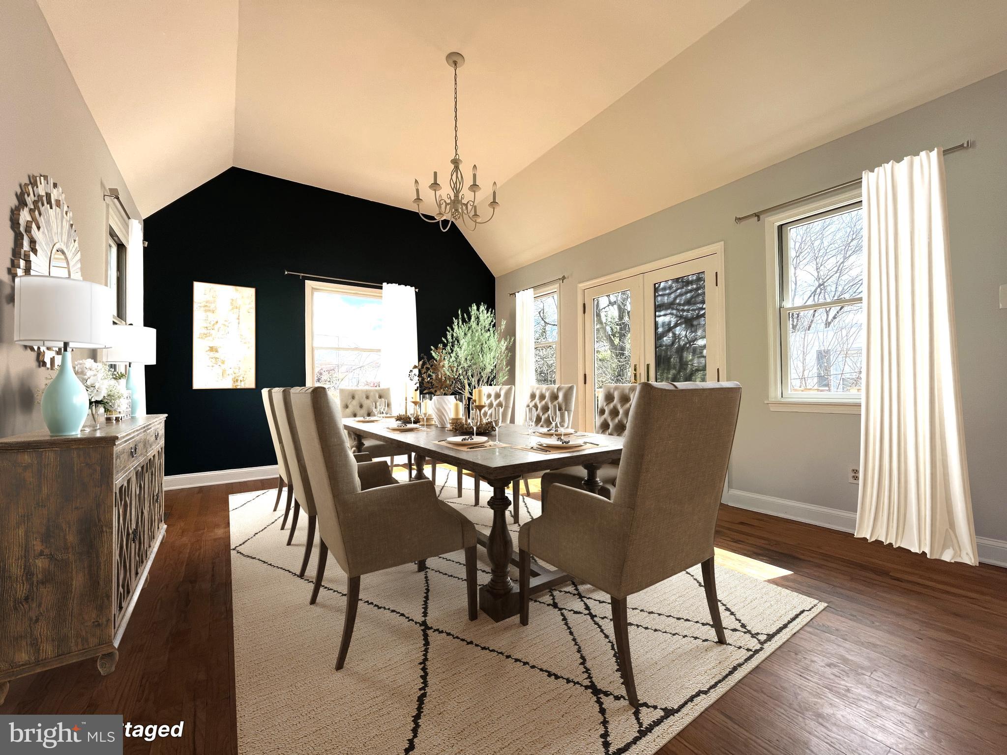 HAMILTON PARK - Residential