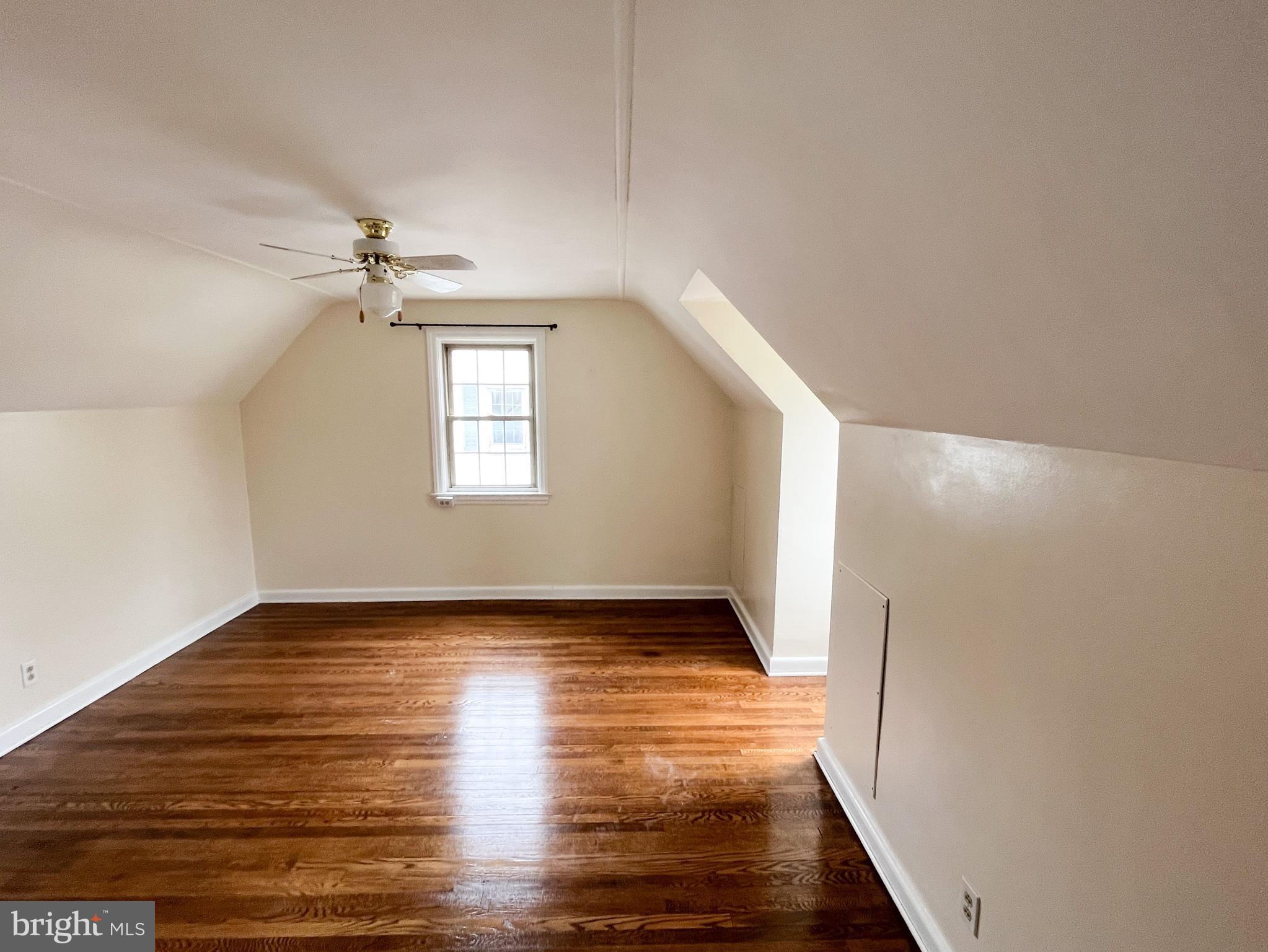 HAMILTON PARK - Residential