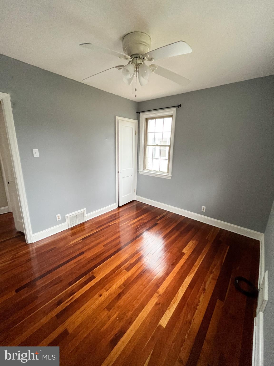 HAMILTON PARK - Residential