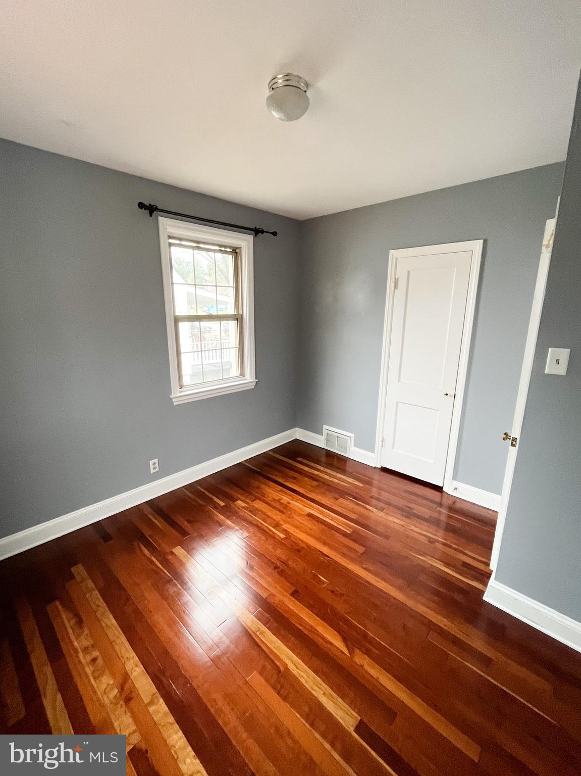 HAMILTON PARK - Residential