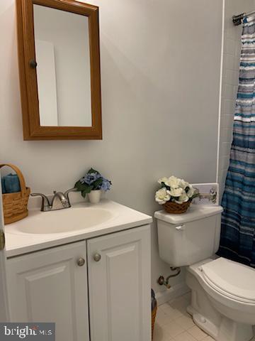 CROMWELL FOUNTAIN - Residential