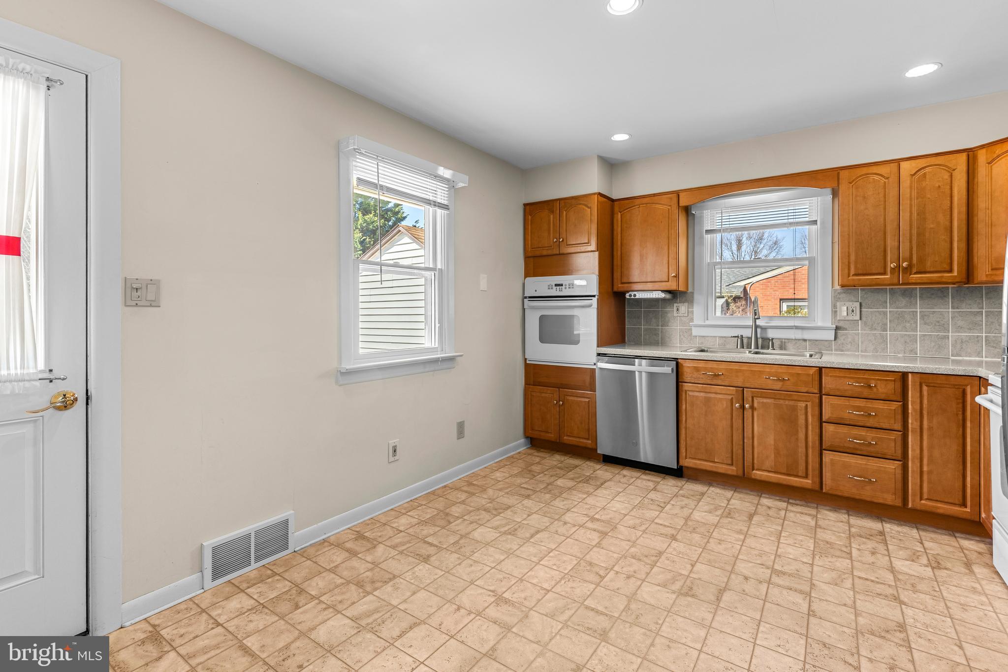 EAST PETERSBURG BOROUGH - Residential