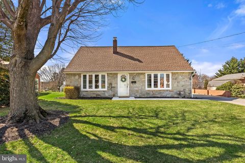 6260 JEANETTE DRIVE EAST PETERSBURG PA 17520