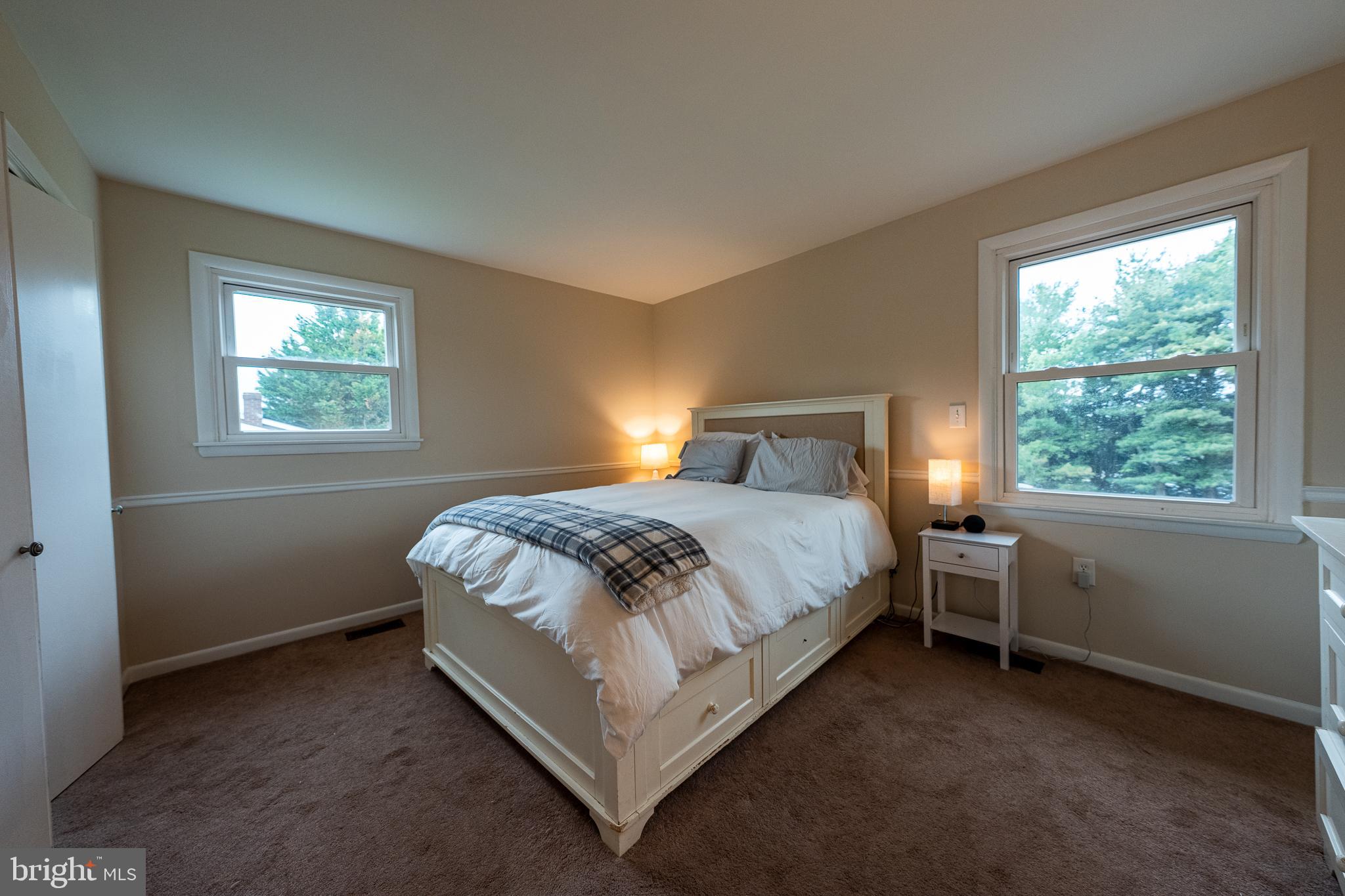 CARROLL SQUARE - Residential