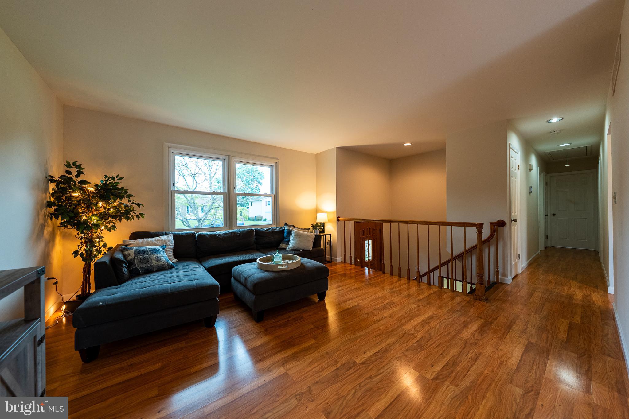CARROLL SQUARE - Residential