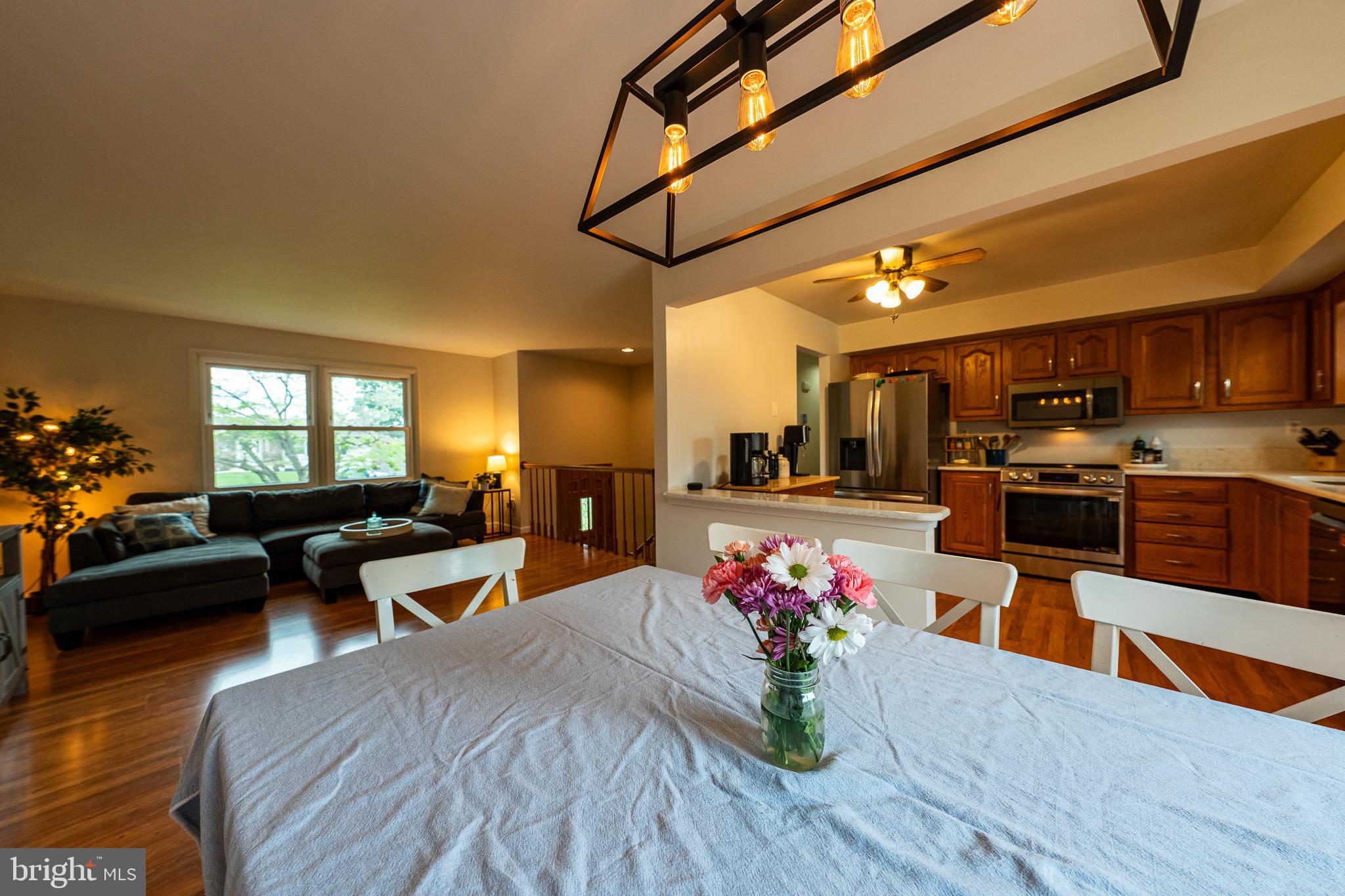 CARROLL SQUARE - Residential
