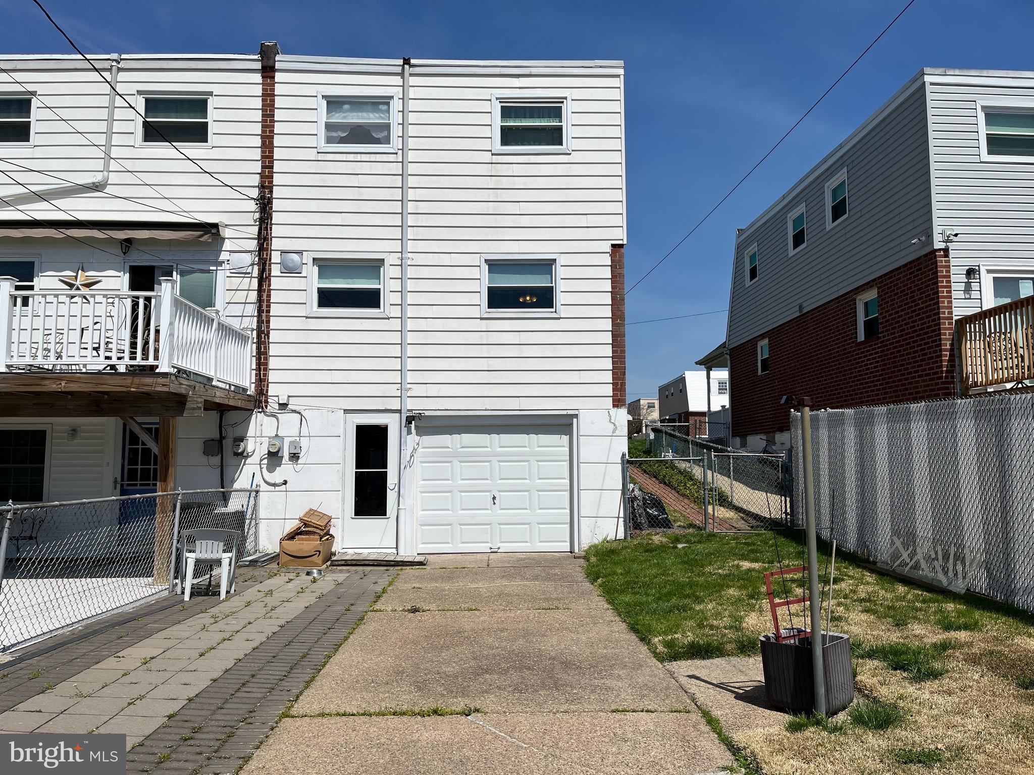 ACADEMY GARDENS - Residential