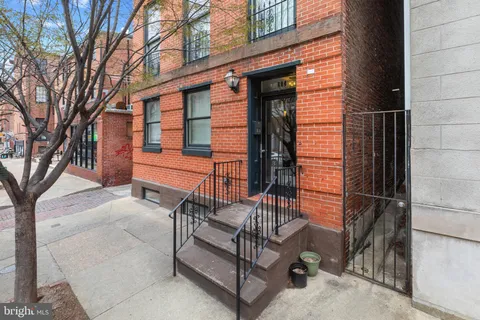 804 Saint Paul Street Unit 1, Baltimore, MD MLS: MDBA2132914