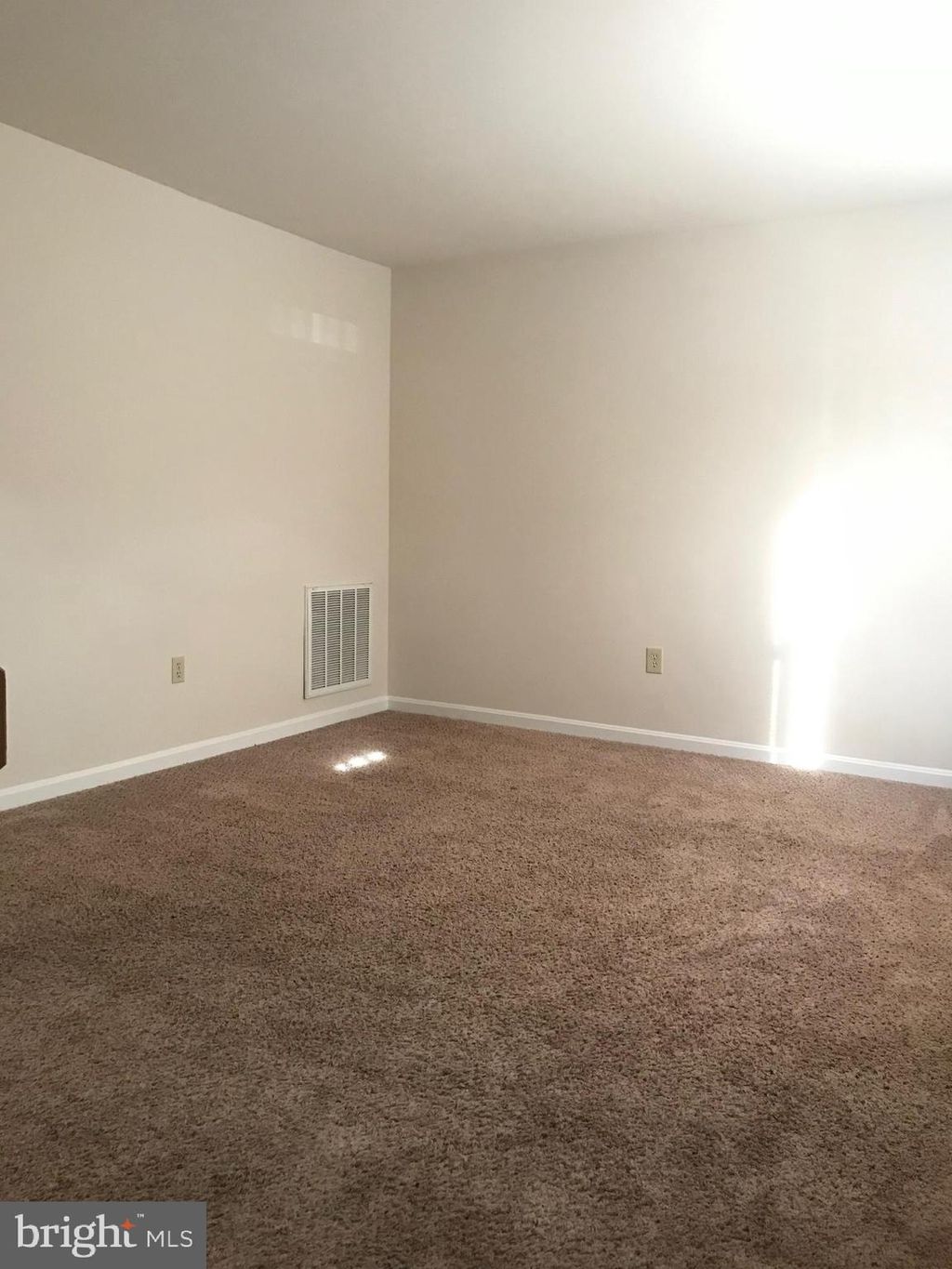 Photo of 188 Farrell Lane, FREDERICKSBURG, VA 22401 (MLS # VAFB2008988)