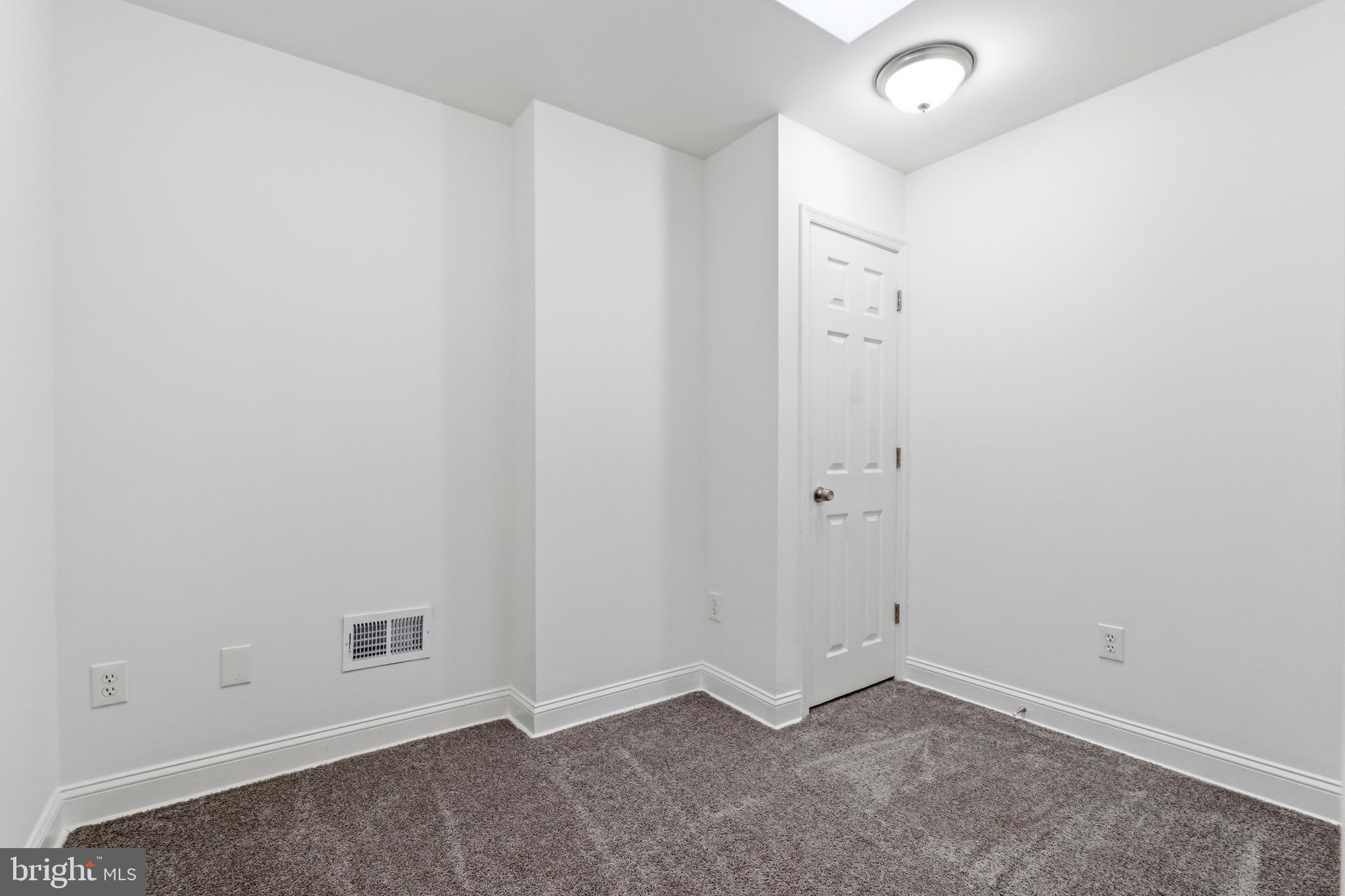 MILTON-MONTFORD - Residential