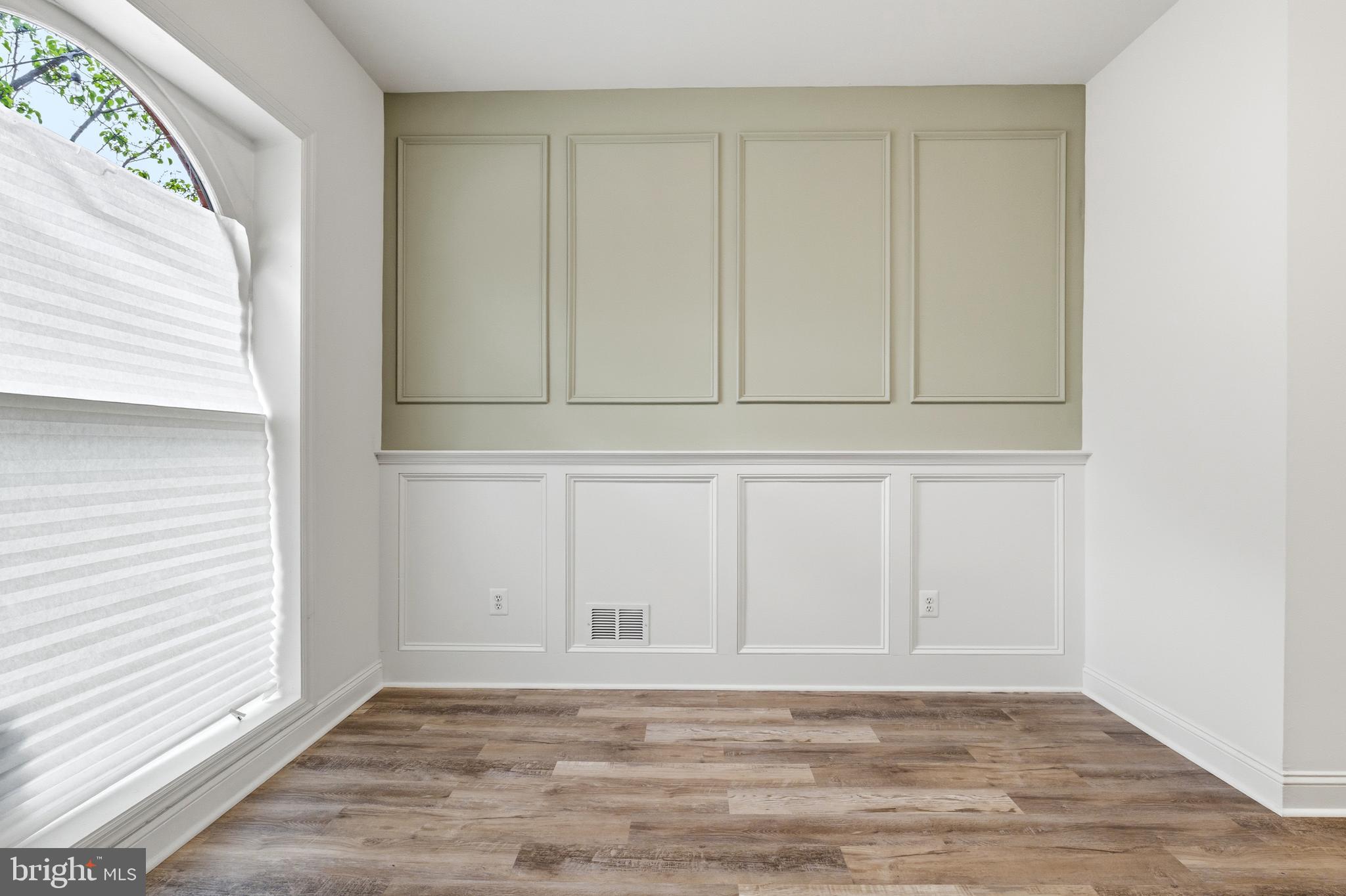 MILTON-MONTFORD - Residential