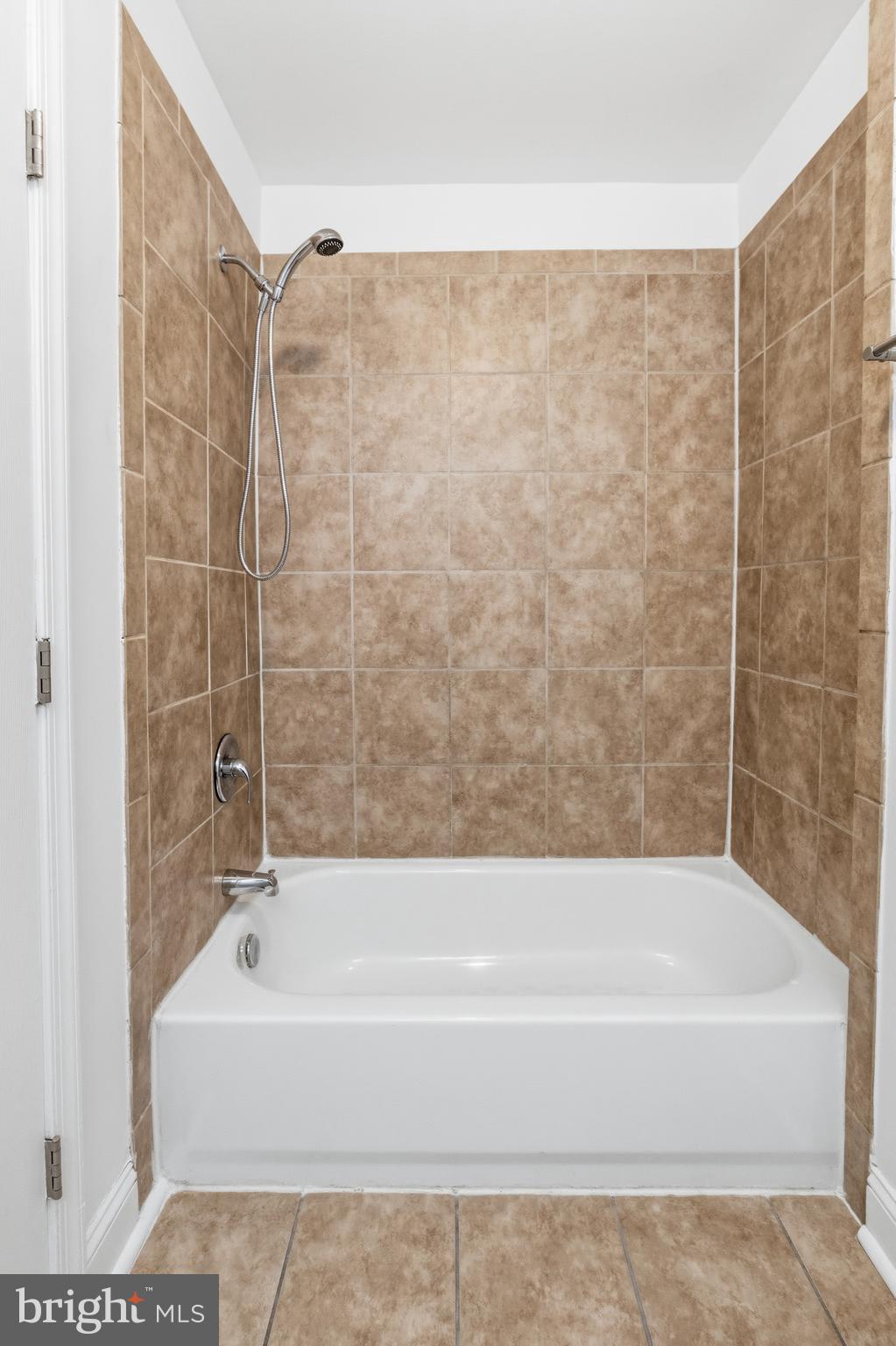 MILTON-MONTFORD - Residential