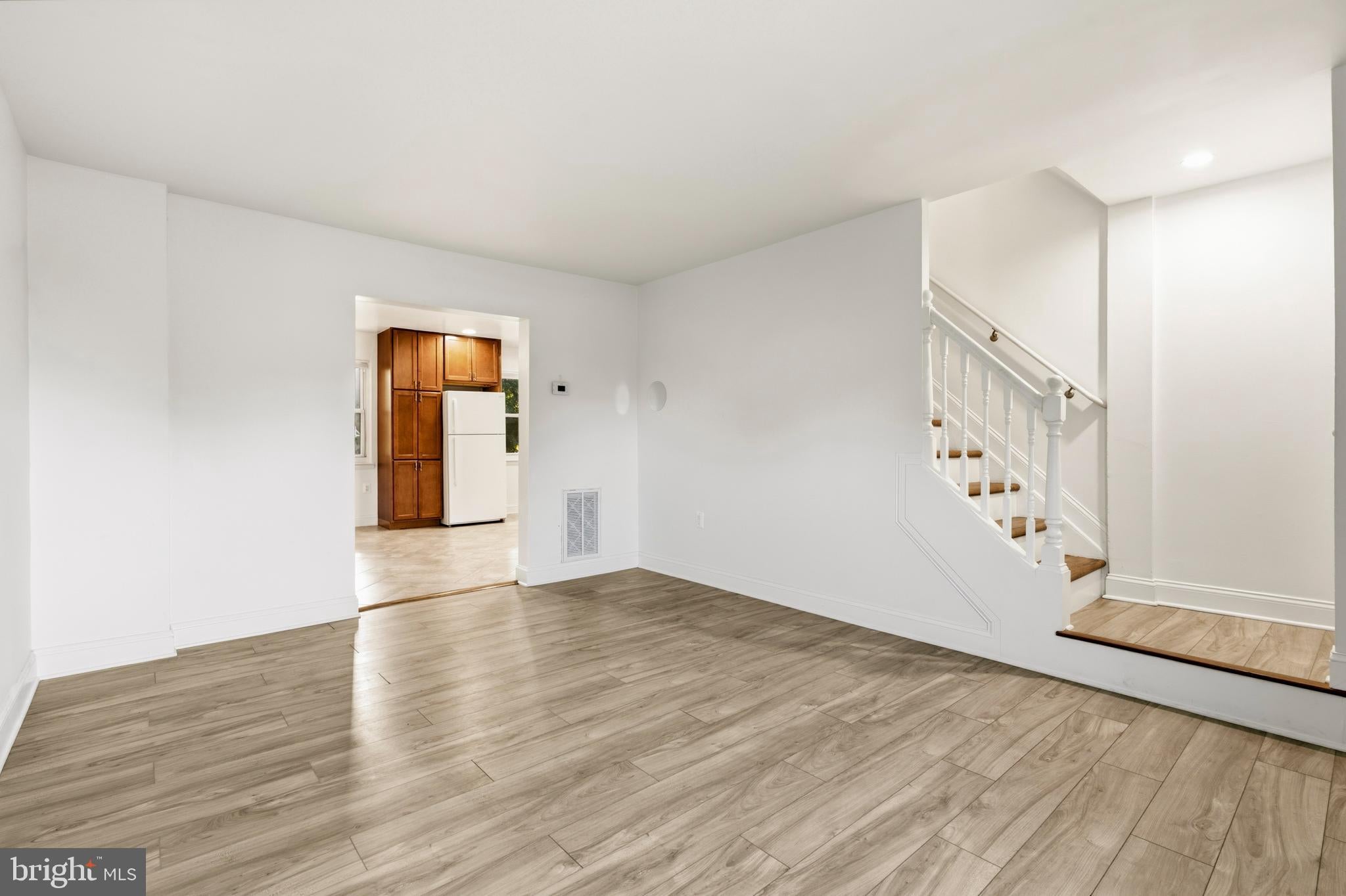 8229 COATSBRIDGE COURT