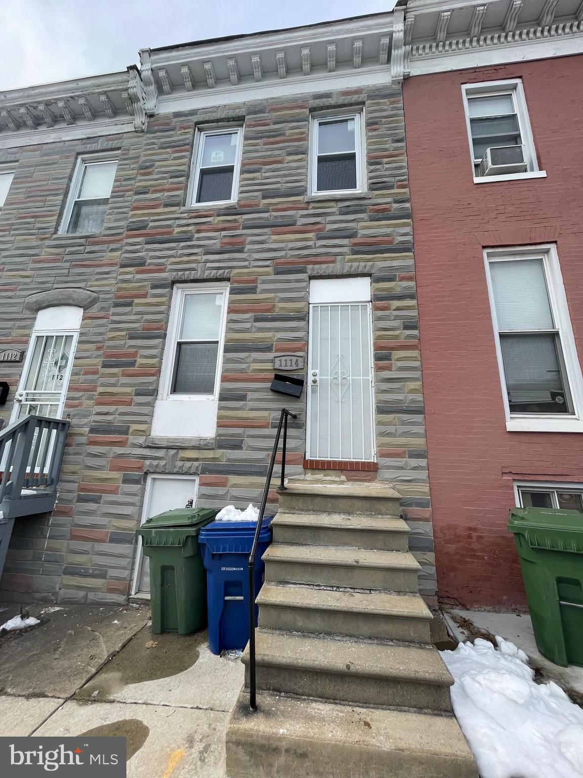 GAY STREET - Residential Lease