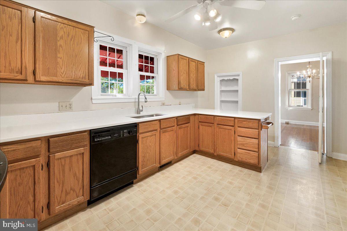 BRUNSWICK - Residential