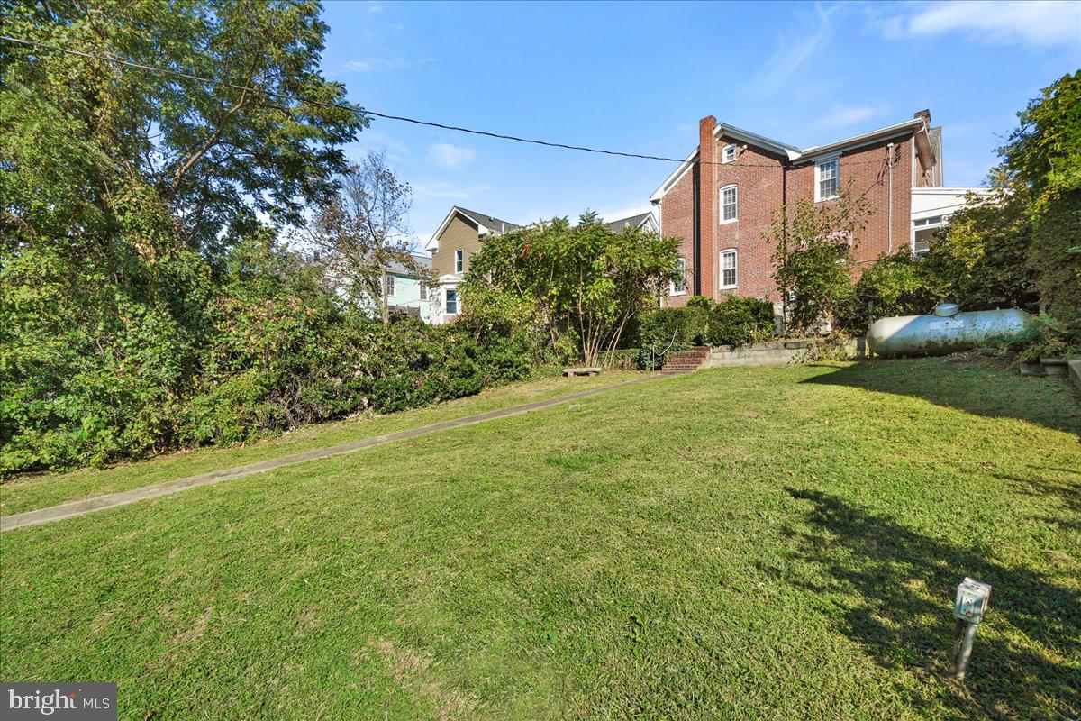 BRUNSWICK - Residential