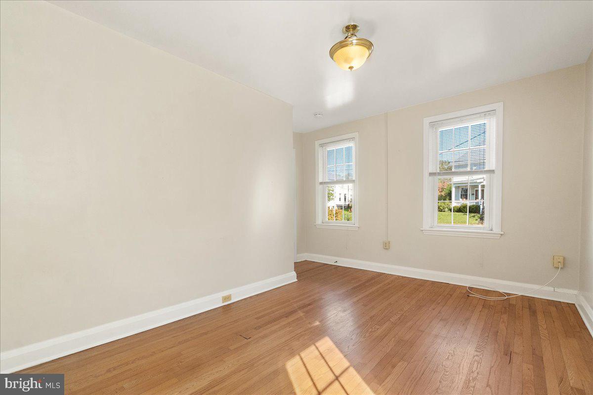 BRUNSWICK - Residential