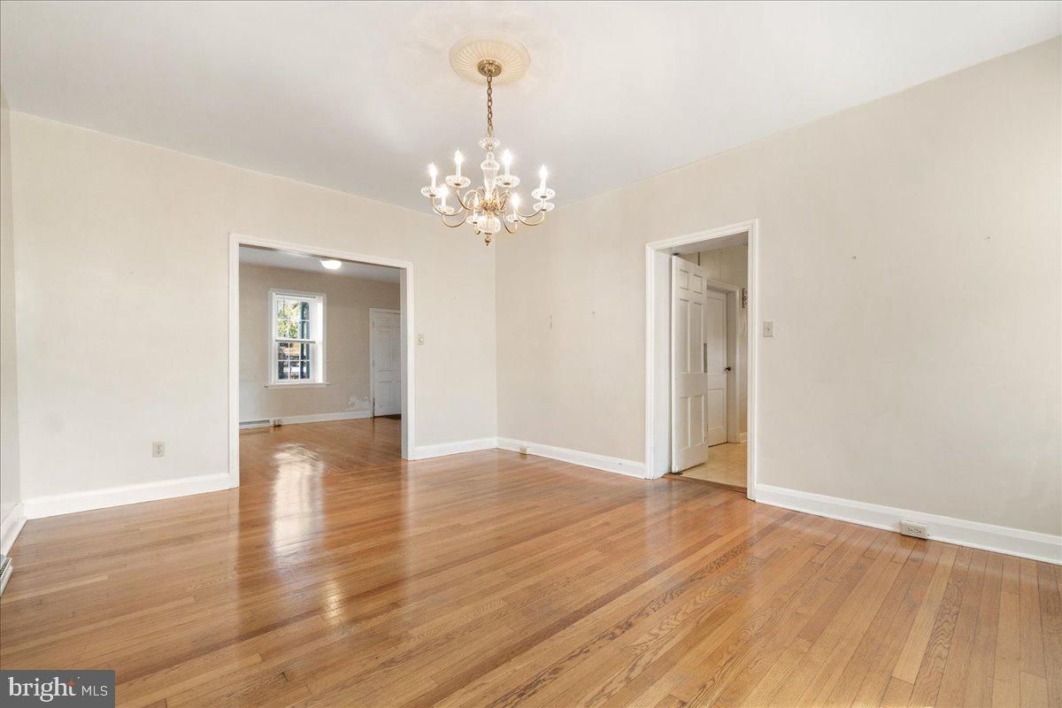 BRUNSWICK - Residential